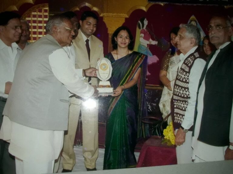 Dr Hansali Neema felicitated at annual function of Nema samaj for her service and contributions to the society.