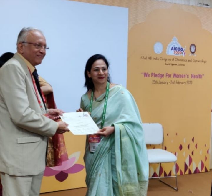 Dr Hansali Neema awarded for paper presentation at prestigious National level event, All India Conference of Obstetrics and Gynaecology, AICOG, Lucknow, 2020. 